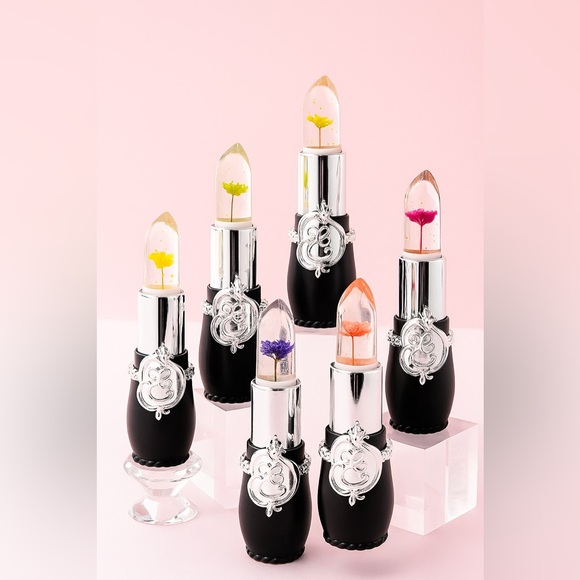 LYNE BEAUTY – LIP ESSENTIAL BALM Hydrating - Picture 10 of 15